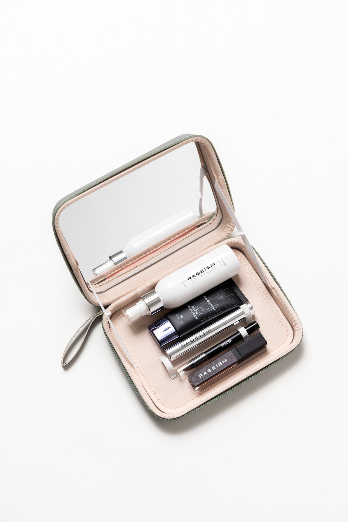 Merry Must Haves Holiday Kit